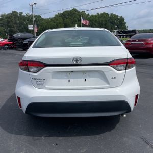 2023 Toyota COROLLA LE photo 7