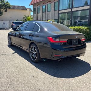 BMW 3 SERIES 330I - 5
