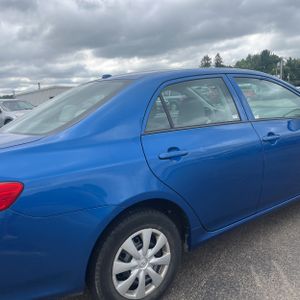 2010 Toyota COROLLA LE 照片 9