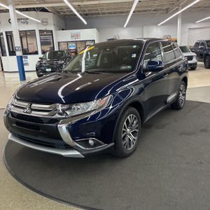 صورة 1 لـ 2018 Mitsubishi OUTLANDER SE