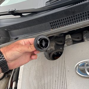 صورة مصغرة 41 لـ 2016 Toyota PRIUS TWO