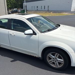 صورة مصغرة 13 لـ 2010 Dodge AVENGER R/T
