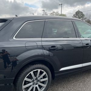 AUDI Q7 45 PREMIUM - 9