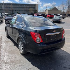 CHEVROLET SONIC LT AUTO - 5