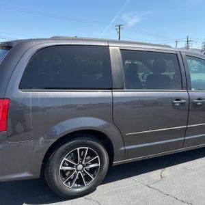 DODGE GRAND CARAVAN GT - 9