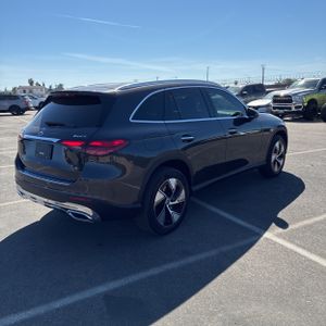 MERCEDES-BENZ GLC - 8