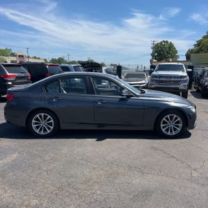 BMW 3 SERIES 320I - 10