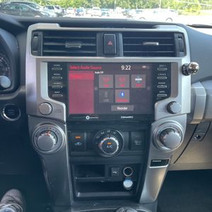 2021 Toyota 4RUNNER SR5 — миниатюра 32