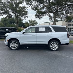 صورة 3 لـ 2026 Cadillac ESCALADE BASE