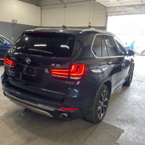 BMW X5 XDRIVE35I - 8