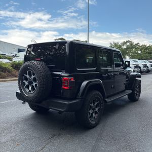 صورة 8 لـ 2021 JEEP WRANGLER UNLIMITED SAHARA