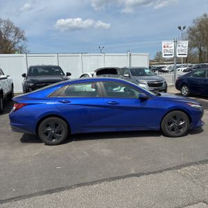 HYUNDAI ELANTRA SEL - 10