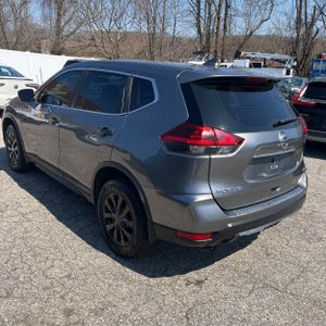NISSAN ROGUE SV - 4