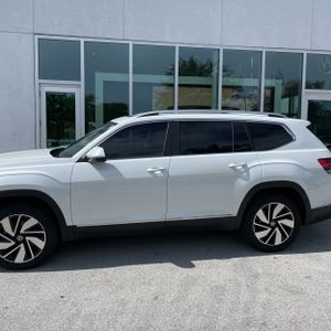 2024 Volkswagen ATLAS SEL 4MOTION — фото 3