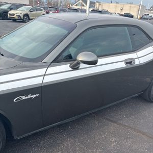 DODGE CHALLENGER R/T - 2