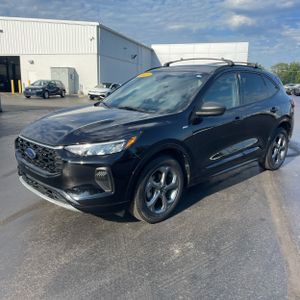 2023 FORD ESCAPE ST-LINE 照片 1