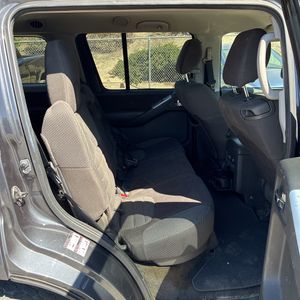 2012 Nissan PATHFINDER SV 照片 35