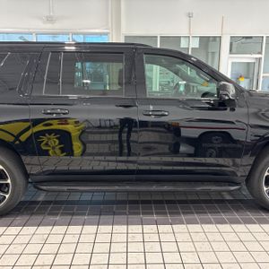 CHEVROLET SUBURBAN RST - 9