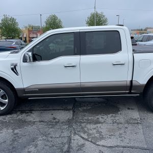 FORD F-150 LARIAT - 4