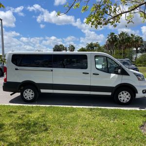 FORD TRANSIT 350 XLT - 10