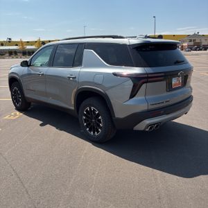 2025 Chevrolet TRAVERSE Z71 照片 5