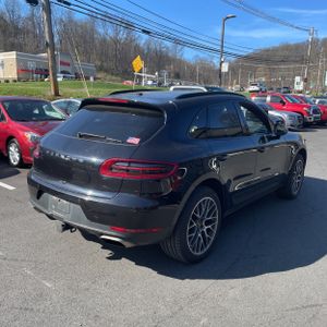 PORSCHE MACAN BASE - 8