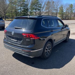 VOLKSWAGEN TIGUAN SE 4MOTION - 8