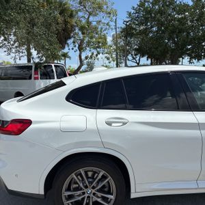 BMW X4 XDRIVE30I - 9