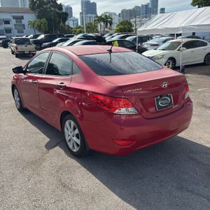 2013 Hyundai ACCENT GLS — фото 5