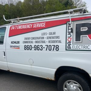 FORD E-SERIES RECREATIONAL - 6