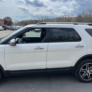 FORD EXPLORER LIMITED - 4