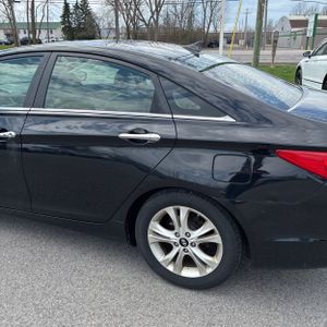 HYUNDAI SONATA LIMITED - 6