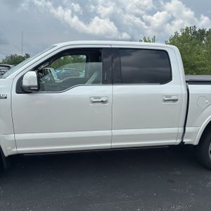 2019 FORD F-150 LIMITED photo 4