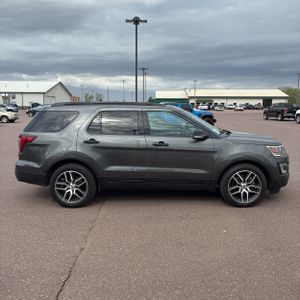 FORD EXPLORER SPORT - 10