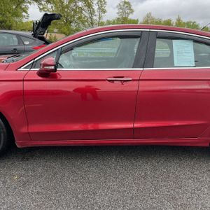FORD FUSION TITANIUM - 4