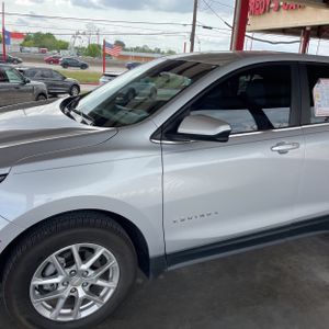 CHEVROLET EQUINOX LT - 2