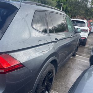 2024 Volkswagen TIGUAN SE R-LINE BLACK — фото 10