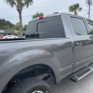 FORD F-250 SUPER DUTY LARIAT - 9