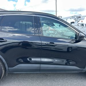 FORD ESCAPE SEL - 10