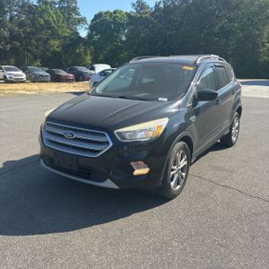FORD ESCAPE SE - 1
