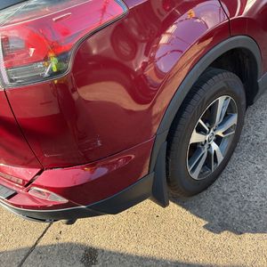 صورة 62 لـ 2018 Toyota RAV4 XLE