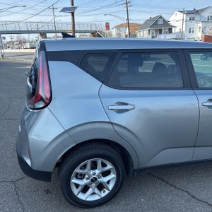 KIA SOUL LX - 9