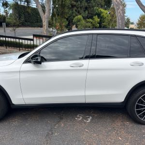 صورة 4 لـ 2022 Mercedes-BENZ GLC
