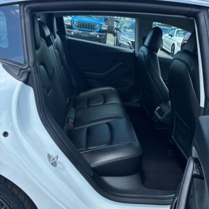 صورة 35 لـ 2020 Tesla MODEL 3 PERFORMANCE