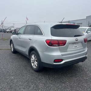 KIA SORENTO LX - 5