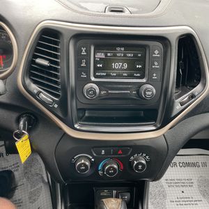 صورة مصغرة 37 لـ 2016 JEEP CHEROKEE SPORT