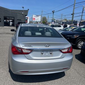 HYUNDAI SONATA GLS - 7