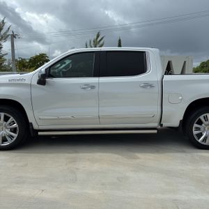 Chevrolet Silverado 1500 High Country - 4