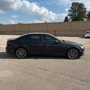 AUDI A4 2.0T PREMIUM - 10