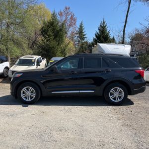 FORD EXPLORER XLT - 3